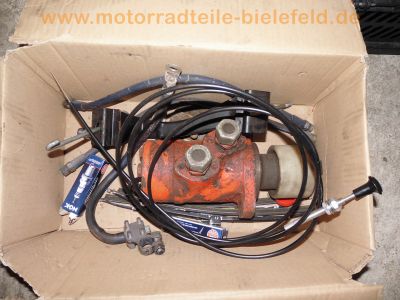 Steyr-Daimler-Puch_Haflinger_703AP_4x4_Allrad-LKW_-_Ersatzteile_Teile_spare-parts_Motor_Vergaser_Dynastarter_Technik_wie_Steyr-Puch_500_650_700AP_Haflinger_257.jpg
