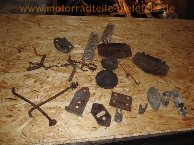 Steyr-Daimler-Puch_Haflinger_703AP_4x4_Allrad-LKW_-_Ersatzteile_Teile_spare-parts_Motor_Vergaser_Dynastarter_Technik_wie_Steyr-Puch_500_650_700AP_Haflinger_262.jpg