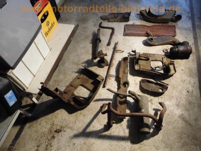 Steyr-Daimler-Puch_Haflinger_703AP_4x4_Allrad-LKW_-_Ersatzteile_Teile_spare-parts_Motor_Vergaser_Dynastarter_Technik_wie_Steyr-Puch_500_650_700AP_Haflinger_295.jpg