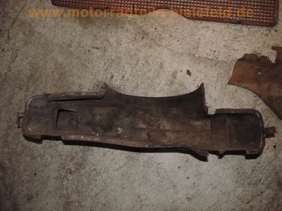 Steyr-Daimler-Puch_Haflinger_703AP_4x4_Allrad-LKW_-_Ersatzteile_Teile_spare-parts_Motor_Vergaser_Dynastarter_Technik_wie_Steyr-Puch_500_650_700AP_Haflinger_317.jpg