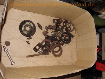 Steyr-Daimler-Puch_Haflinger_703AP_4x4_Allrad-LKW_-_Ersatzteile_Teile_spare-parts_Motor_Vergaser_Dynastarter_Technik_wie_Steyr-Puch_500_650_700AP_Haflinger_331.jpg