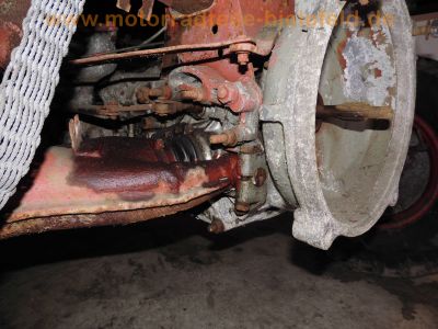 Steyr-Daimler-Puch_Haflinger_703AP_4x4_Allrad-LKW_-_Ersatzteile_Teile_spare-parts_Motor_Vergaser_Dynastarter_Technik_wie_Steyr-Puch_500_650_700AP_Haflinger_372.jpg