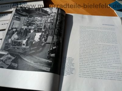 Mercedes-Benz_Werbe-_Verkaufs-Prospekt_Info-Broschuere_Katalog_Brochure_Catalog_Catalogue_Flyer_Folder_Hochglanz-Prospekt_177.jpg