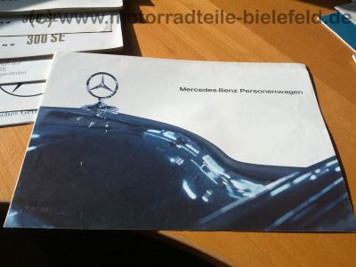 Mercedes-Benz_Werbe-_Verkaufs-Prospekt_Info-Broschuere_Katalog_Brochure_Catalog_Catalogue_Flyer_Folder_Hochglanz-Prospekt_183.jpg