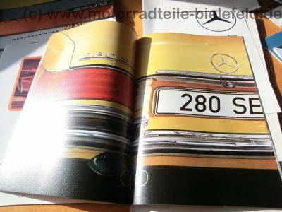 Mercedes-Benz_Werbe-_Verkaufs-Prospekt_Info-Broschuere_Katalog_Brochure_Catalog_Catalogue_Flyer_Folder_Hochglanz-Prospekt_90.jpg