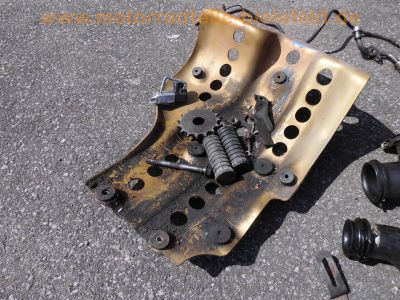 Yamaha_XT600Z_Tenere_3AJ_Teile_Ersatzteile_spare-parts_spares_parts_-_wie_1VJ_2KF_43F_40.jpg