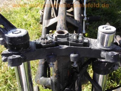 Honda_CB_900_F_Boldor_gelb_SC01_Wrack_für_Ersatzteile_-_Giuliari_Sport-Sitz_35mm_Gabel_Fahrwerk_Bremsen_-_wie_CB_750_F_KZ_RC01_RC04_SC09_28.jpg