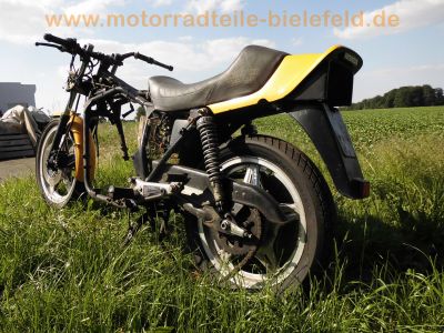 Honda_CB_900_F_Boldor_gelb_SC01_Wrack_für_Ersatzteile_-_Giuliari_Sport-Sitz_35mm_Gabel_Fahrwerk_Bremsen_-_wie_CB_750_F_KZ_RC01_RC04_SC09_3.jpg