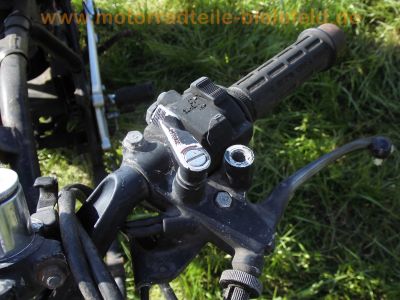 Honda_CB_900_F_Boldor_gelb_SC01_Wrack_für_Ersatzteile_-_Giuliari_Sport-Sitz_35mm_Gabel_Fahrwerk_Bremsen_-_wie_CB_750_F_KZ_RC01_RC04_SC09_30.jpg