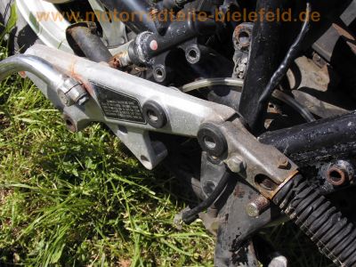 Honda_CB_900_F_Boldor_gelb_SC01_Wrack_für_Ersatzteile_-_Giuliari_Sport-Sitz_35mm_Gabel_Fahrwerk_Bremsen_-_wie_CB_750_F_KZ_RC01_RC04_SC09_32.jpg