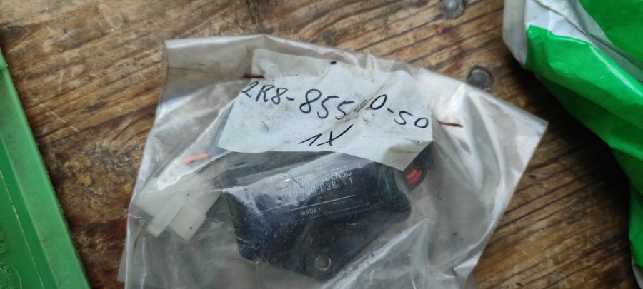 070000-038 2R8-85540-50 Nippon Denso CDI Unit RD250 RD400