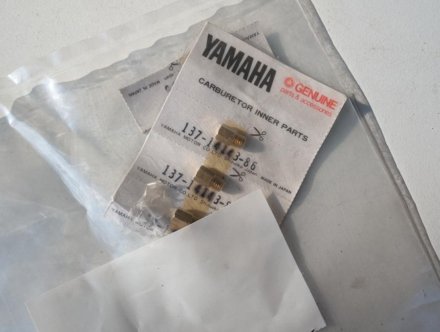 137-14143-86 TZ125 4JT TZ250 3LC 3CT 3YL 4DP 4TW 5KE 1RK WR500Z YZ125N-R-S-T-V-W-X 5MV 5UN 5XE YZ400 YZ490 YZ85SK main jet Hauptduese