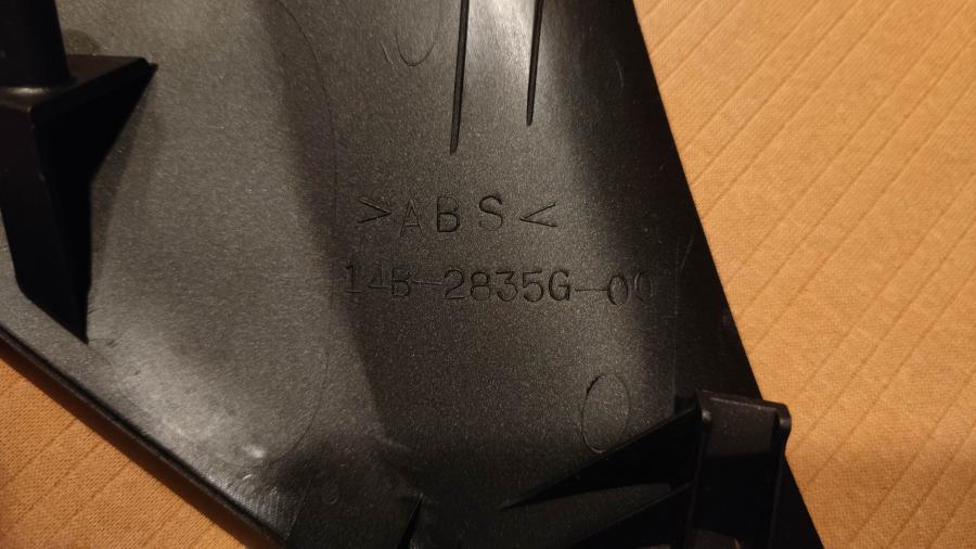 14B-2835G-00 YZF-R1 RN22 Kanzel Front-Verkleidung Maske cowling