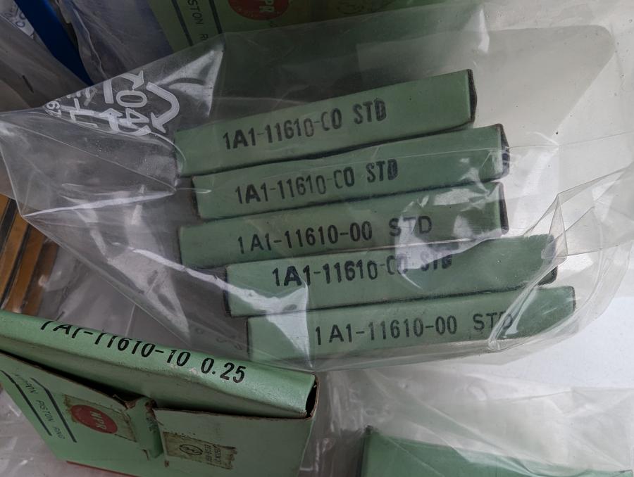1A1-11610-00 -10 -40 RD400 1976- piston-rings Kolbenringe