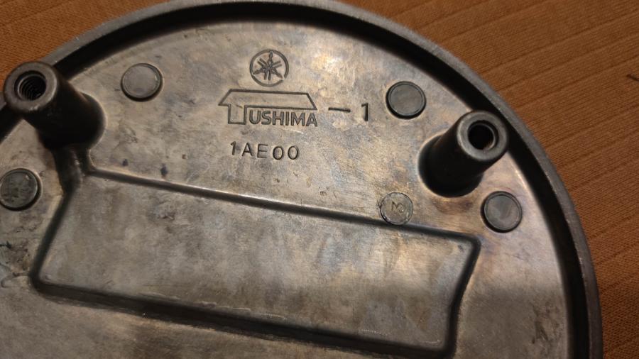 1AE-15417-00 FZ750 Genesis 1FN 2KK Motor-Deckel engine-cover cap