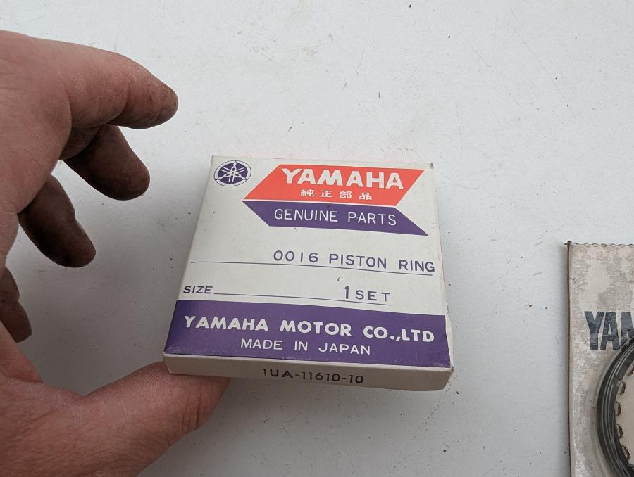 1UA-11610-10 RD350LC RZ350 YPVS 1XE 1XA 1UA 2UA 1WR 4CE 3DK 3DJ 1WW 1WT 3DH piston rings set Kolbenringe Set