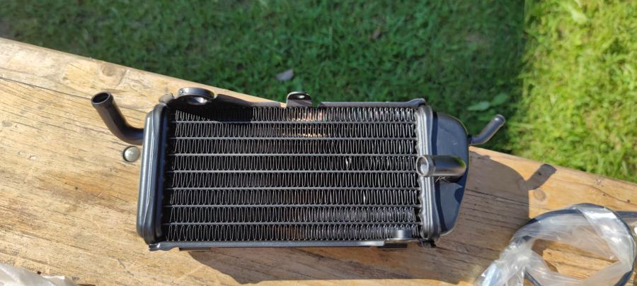 24X-1240A-00 YZ125 1983 Kuehler radiator cooler R