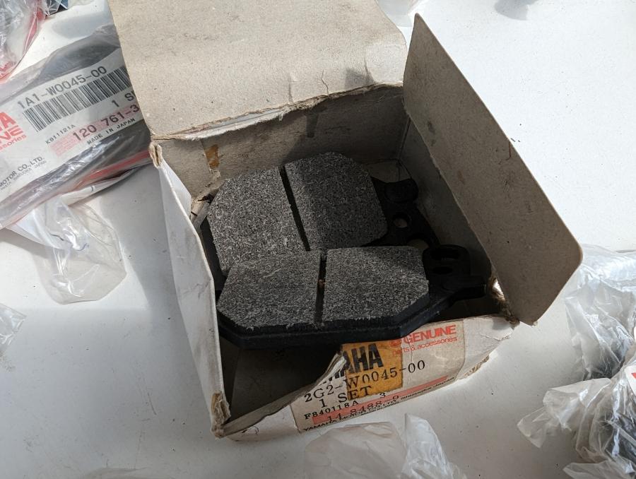 2G2-W0045-00 XS750S XS1100S Bremsbelaege brake-pads xyz