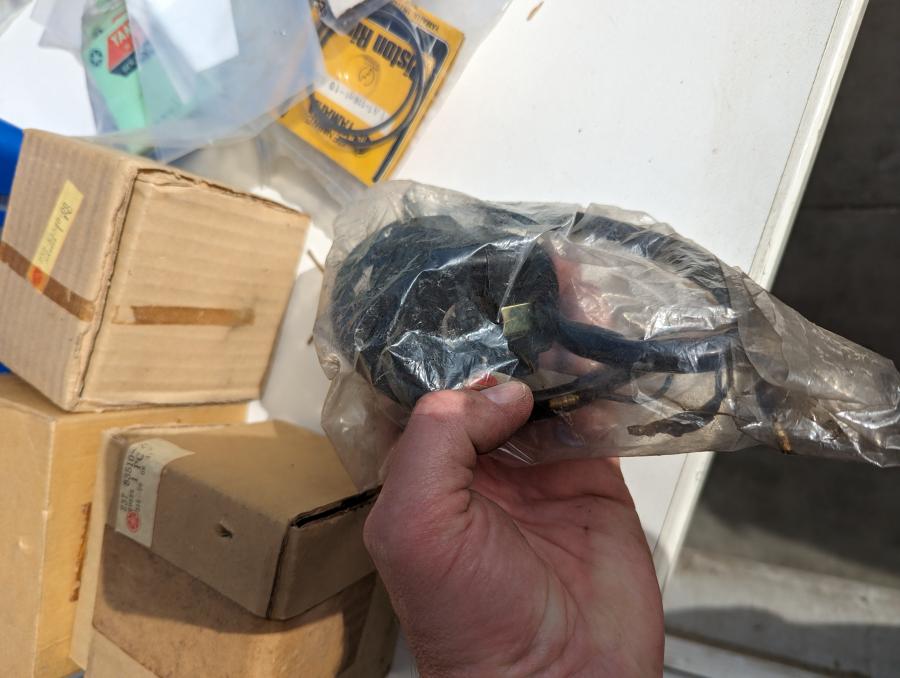 2R8-83972-00 RD250 RD400 2R9 light-switch Lichtschalter