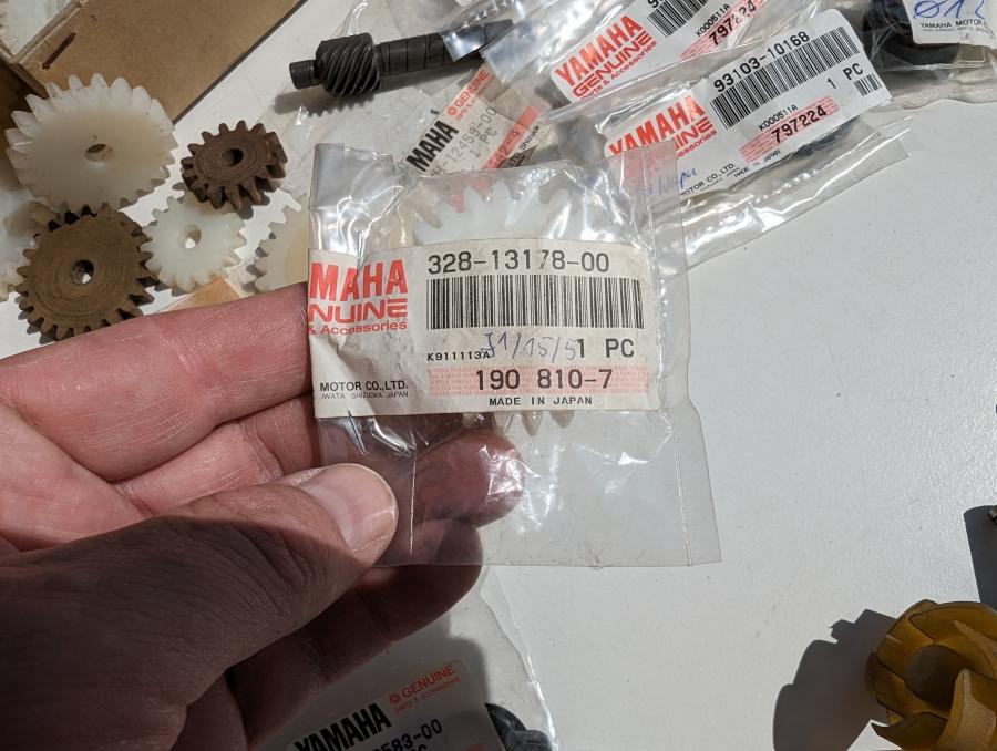 328-13178-00 TR3 TZ350 waterpump drive gear Wasserpumpen-Zahnrad TD3 TZ250