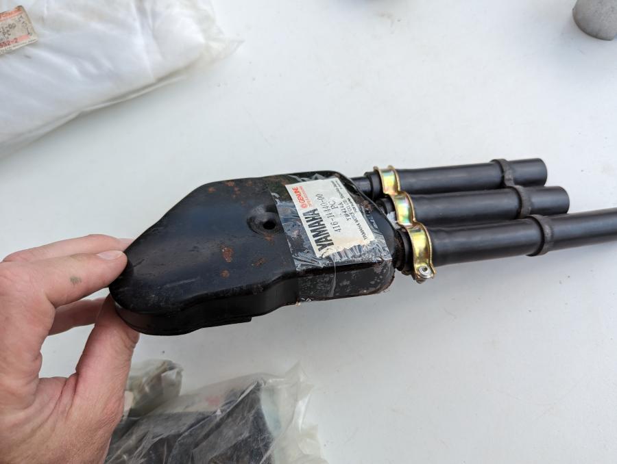 416-14440-00 AS3 RD125 RD200 intake silencer Ansaug-Daempfer