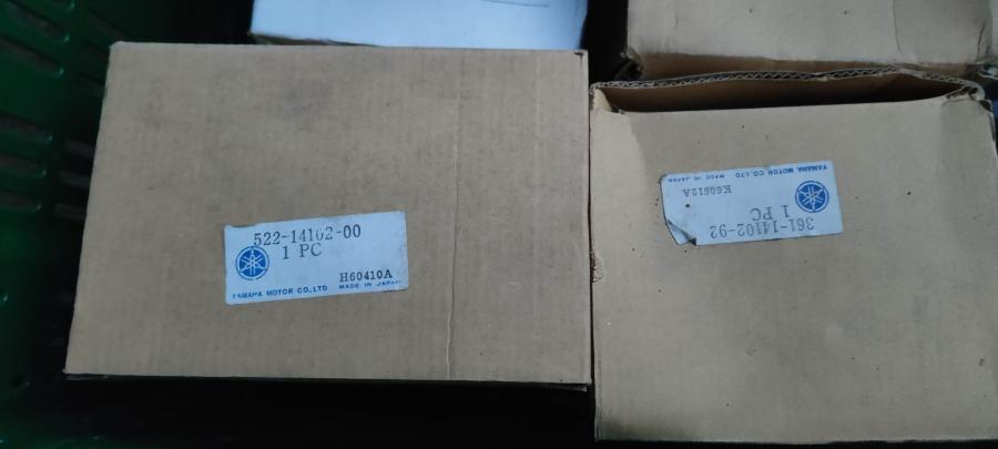 522-14102 Vergaser carburetor R5F 350  RD250 522