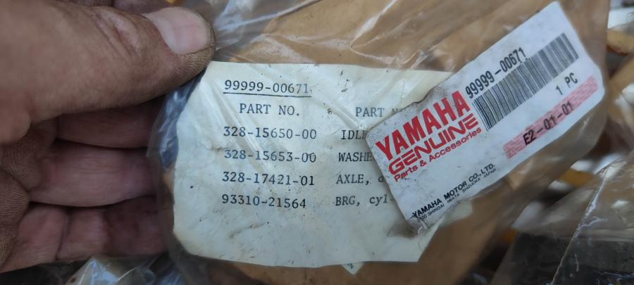 99999-00671 incl 328-15650 -15653 -17421 93310-21564 TD3 TR3 TZ250 TZ350