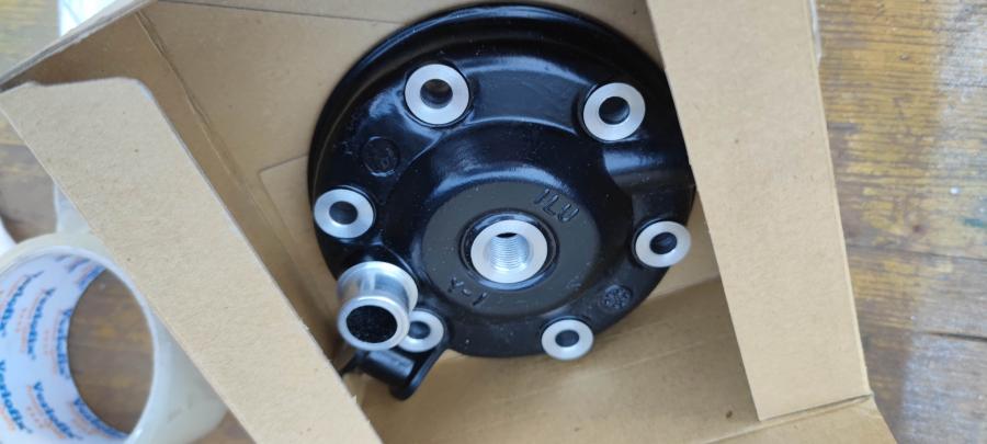 1LU-11111-00 250 1986 Zylinder-Kopf cylinder-head