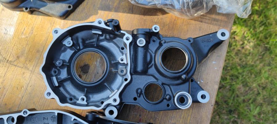 2x5-15111 -15121 IT400 YZ400 Motor- Kurbelgehause  crankcase engine-housing