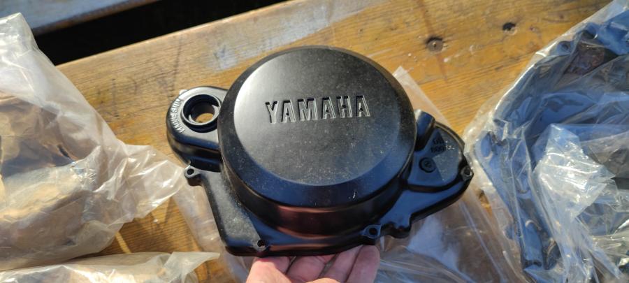 2K7-15431 YZ250 Motor- Kupplungs- Kurbelgehause-Deckel crankcase- engine-cover Magnesium