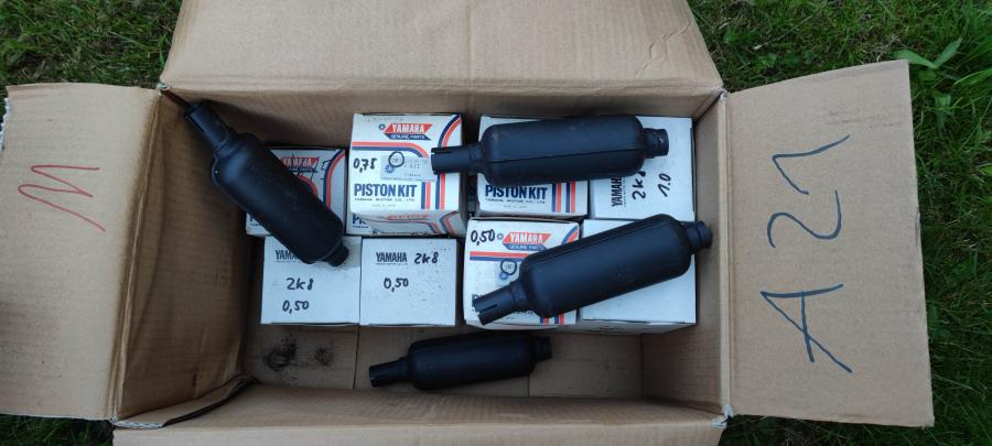 TZ250 TZ350 3G3 1H3 Auspuff-Schalldaempfer exhaust silencer muffler pipe