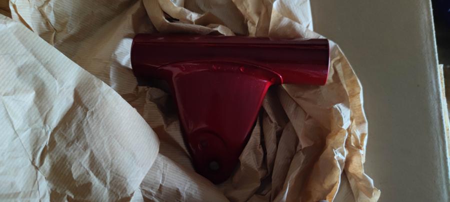 AS3 Lampenhalter rot