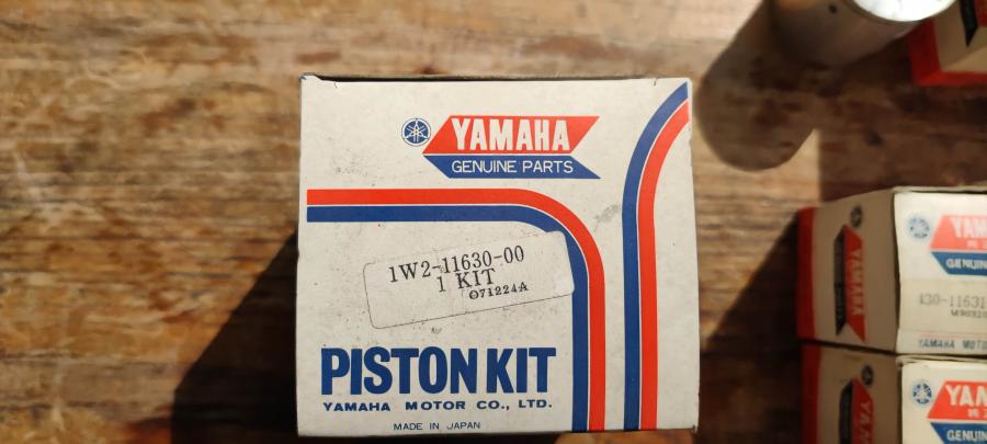 Kolben-Ringe piston-rings