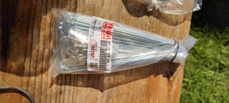 RD250 RD350 351 352 Speichen spokes