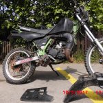 Kawasaki KMX125 Zweitakt Enduro KIPS Motor 9