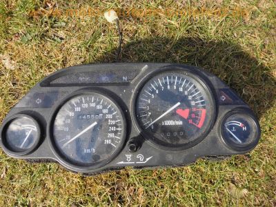 normal Kawasaki ZZR600E ZX600E 1995 98PS Crash Ersatzteile spare parts GIVI Koffertraeger Motor engine Rahmen Gabel 33