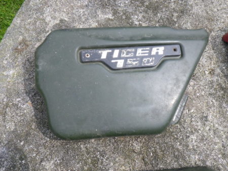 Triumph Tiger 750 Teile spareparts repuestos 153 scaled