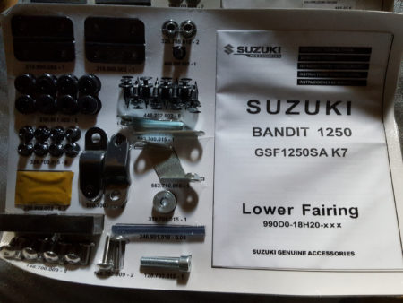 SUZUKI GSF1250S K7 Vollverkleidung Unterteil Blau 1
