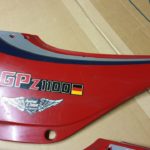 Kawasaki GPz1100UT Seitendeckel 2
