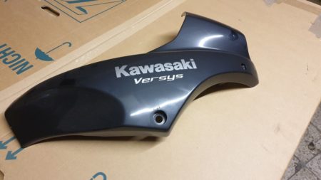 Kawasaki KLE650A Versys Seiten Verkleidung 1