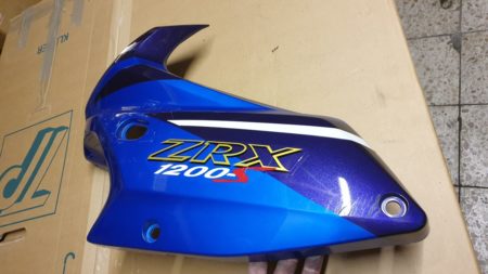 Kawasaki ZRX1200S Seitenverkleidung links 9