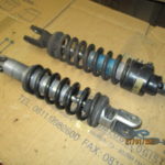 Diverse Kawasaki Yamaha Honda Federbeine 100