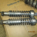 Diverse Kawasaki Yamaha Honda Federbeine 27