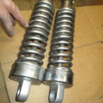 Diverse Kawasaki Yamaha Honda Federbeine 30