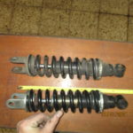 Diverse Kawasaki Yamaha Honda Federbeine 45