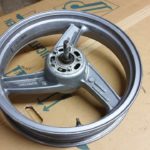 Kawasaki ZZ R 600 ZX600D Voderradfelge 11