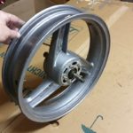 Kawasaki ZZ R 600 ZX600D Voderradfelge 4