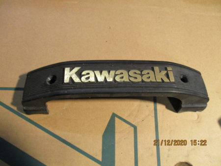 Diverse Kawasaki Honda Embleme Deckel Blende 22