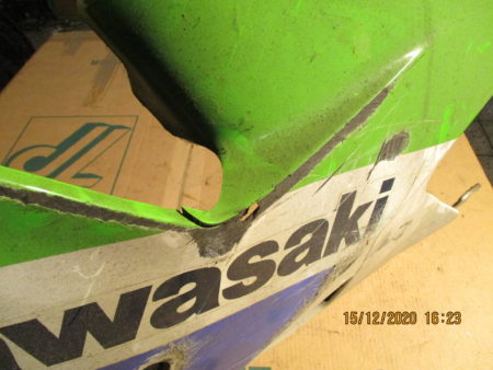 Kawasaki ZX750J Seitenverkleidung Links 6