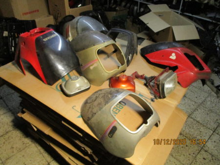 Moped Kanzel Front Maske 5